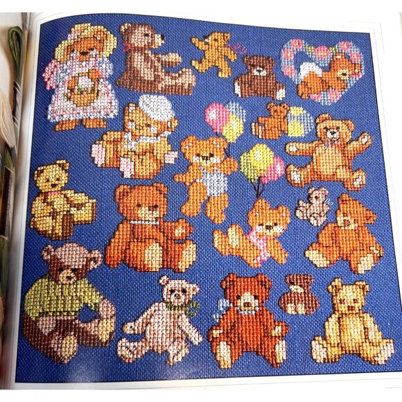 Better Homes & Gardens 2001 Cross Stitch Designs Essential Reference Book - Picture 5 of 5